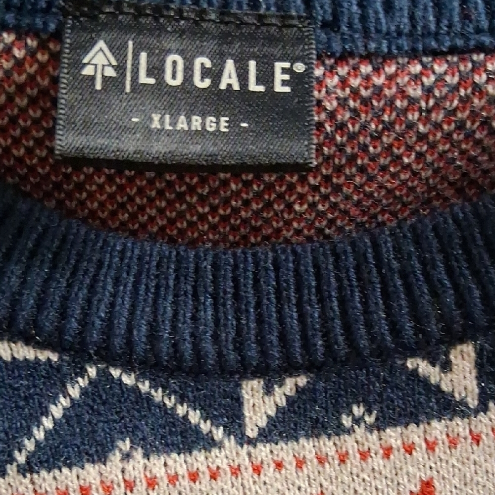 CALE Men's Sweater - Blue and Red Nordic Design Mountain HIGH Outfitters - Picture 3 of 7
